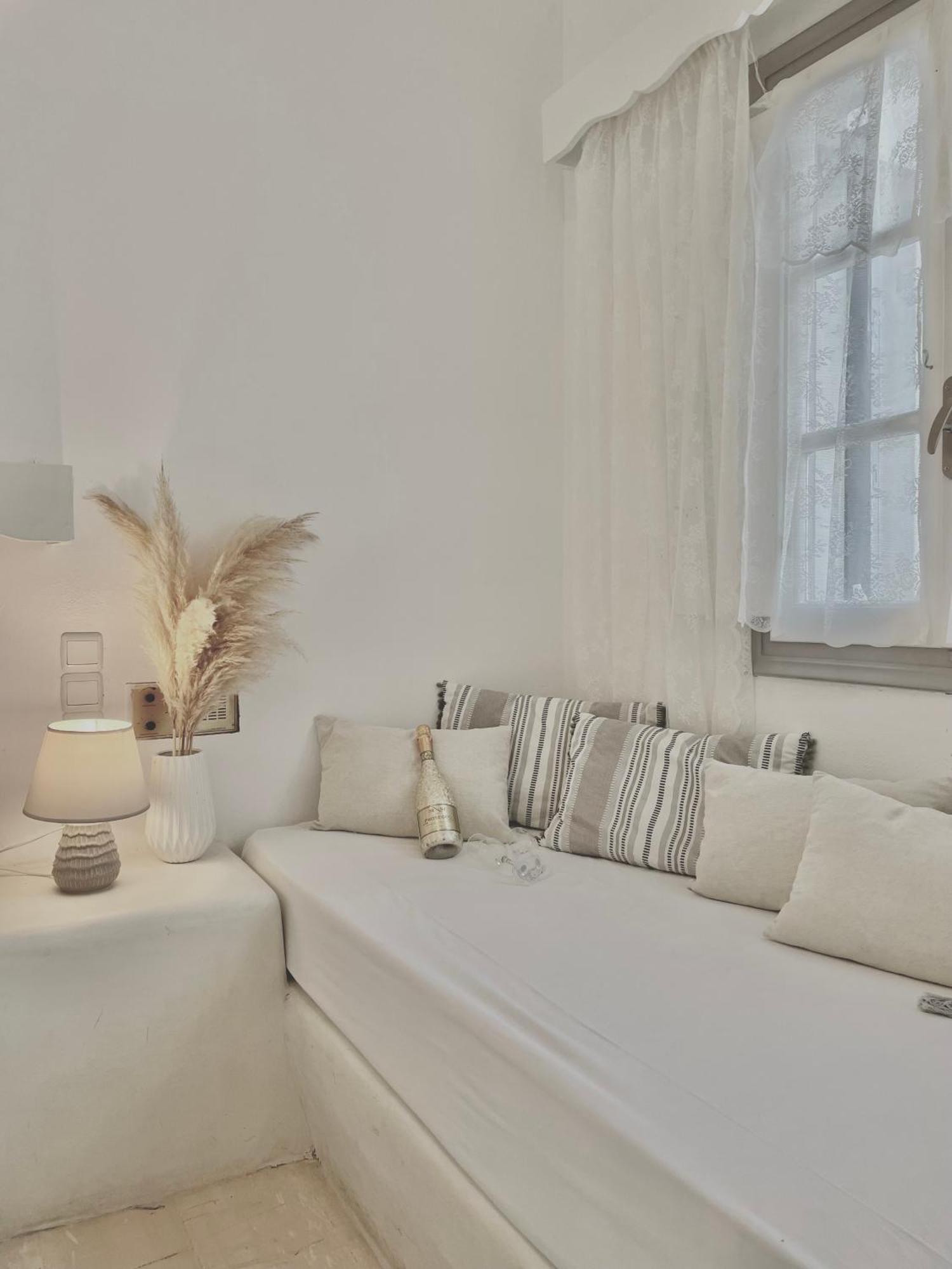 Villa Maina Kamári 외부 사진